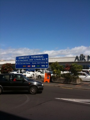 Auckland's domestic airport has heavy car traffic